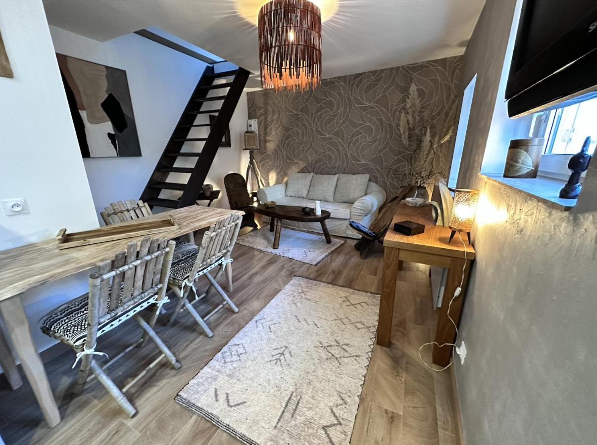 Le Wabi-Sabi - T2 Duplex - Terrasse Privee Appartement Vannes Buitenkant foto